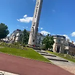 Apartmán Avenue De Champagne Private Parking