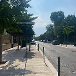 Avenue De Champagne Private Parking Apartment *